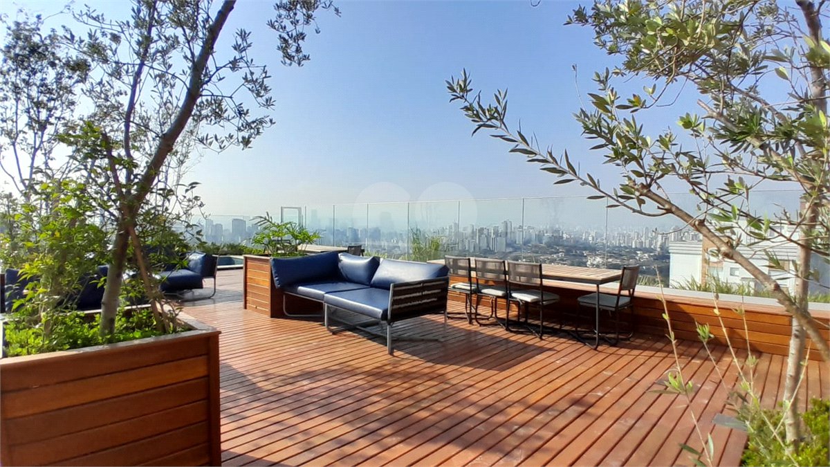 Apartamento à venda com 2 suítes em Pinheiros, São Paulo, SP