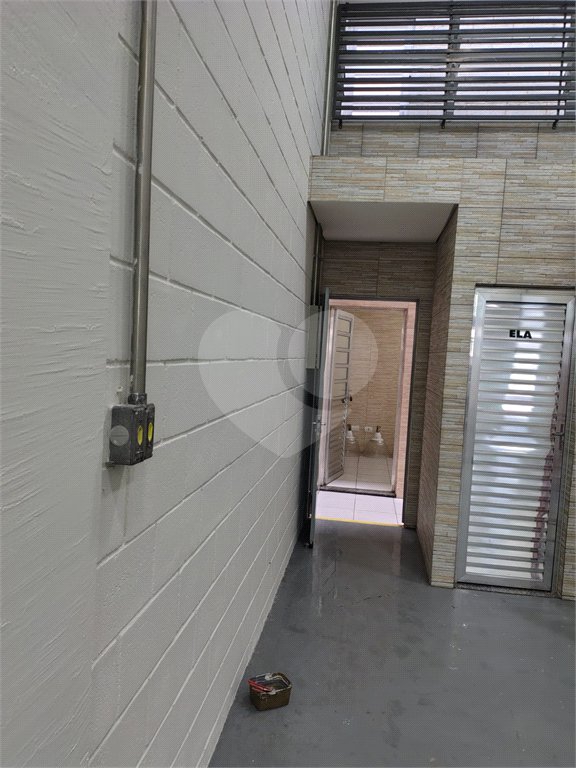 Salão para alugar em Vila Nova Bonsucesso, Guarulhos, SP