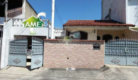Casa à venda com 3 quartos em Campo Grande, Rio de Janeiro, RJ