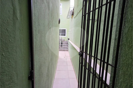 Sobrado à venda com 3 quartos em Rio Pequeno, São Paulo, SP