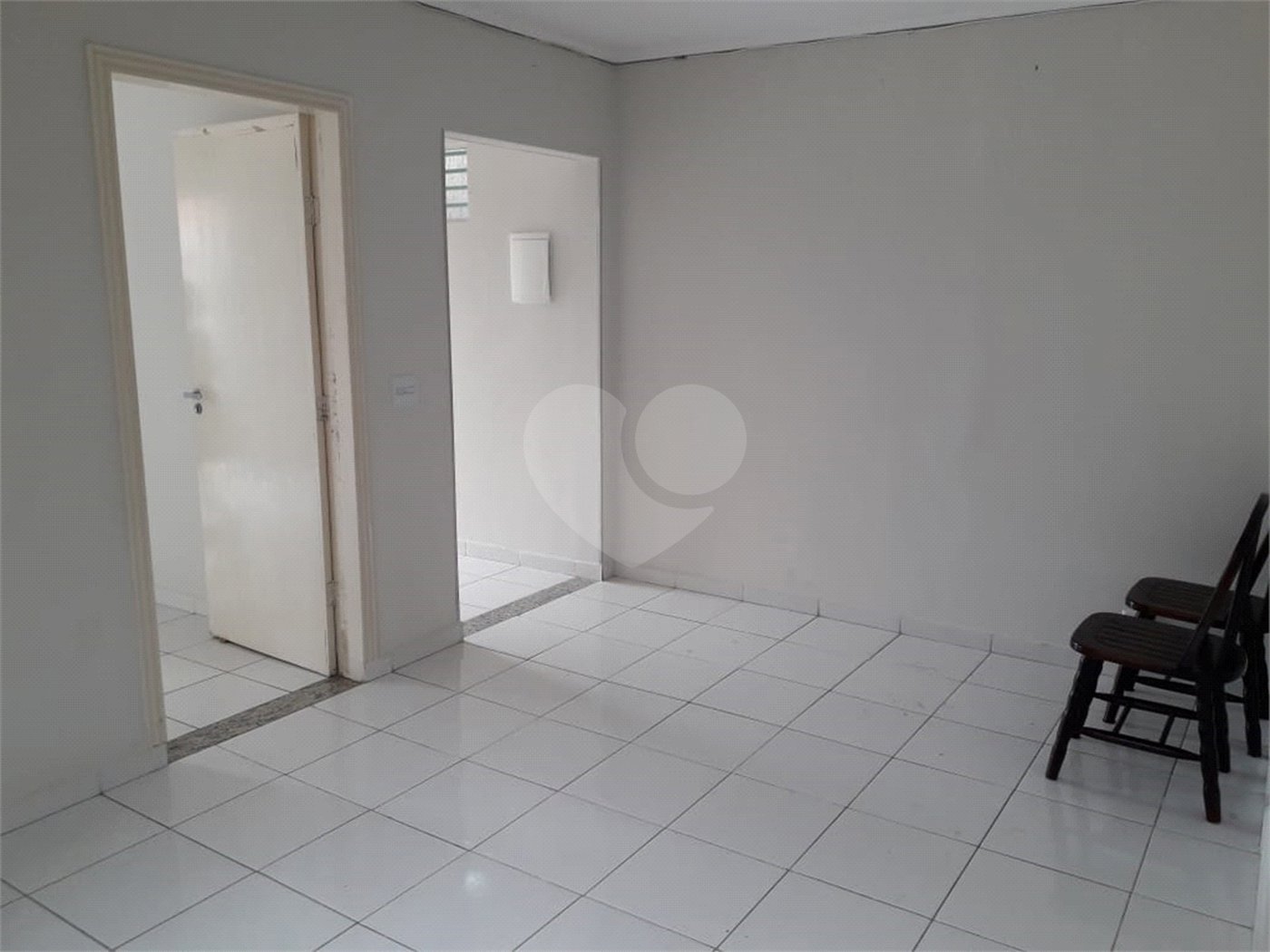 Sobrado à venda com 2 suítes em Tremembé, São Paulo, SP