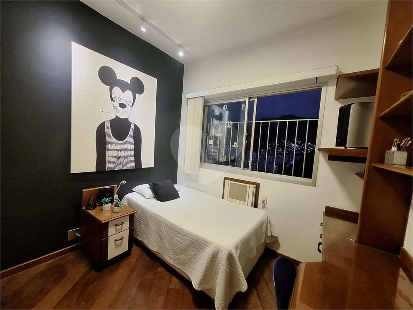 Apartamento à venda com 3 quartos, sendo 1 suíte, em Maracanã, Rio de Janeiro, RJ