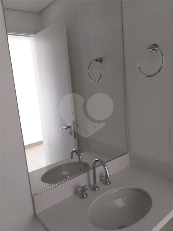 Apartamento à venda com 2 suítes em Lapa, São Paulo, SP