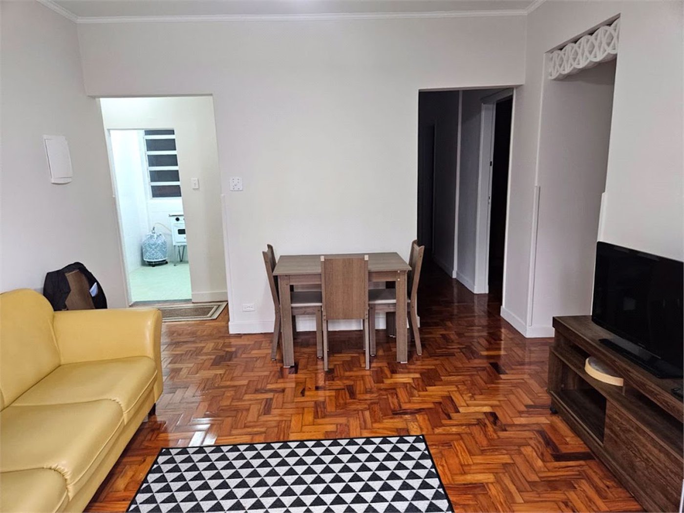 Apartamento com 3 dormitórios à venda, 98 m² por R$ 650.000,00 - Gonzaga - Santos/SP