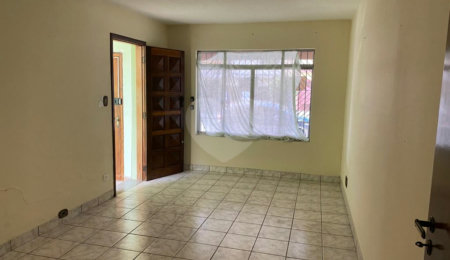 Sobrado à venda com 4 quartos, sendo 1 suíte,  em Campo Grande, São Paulo, SP
