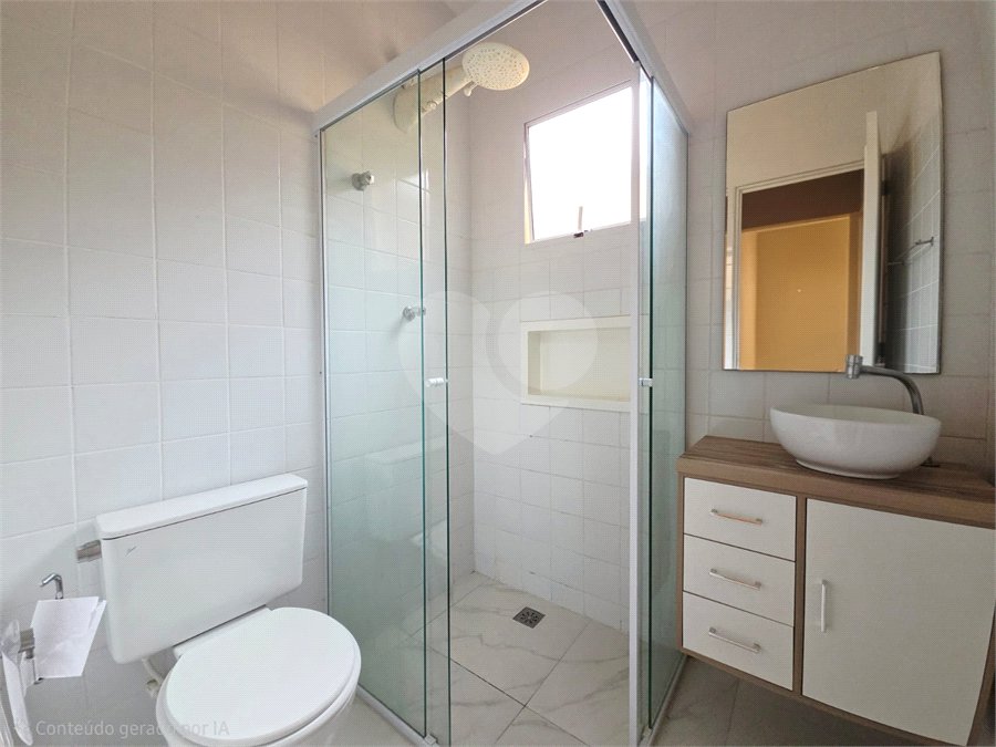 Casa à venda com 3 quartos, sendo 1 suíte, no condomínio Parque das Árvores, Sorocaba - SP