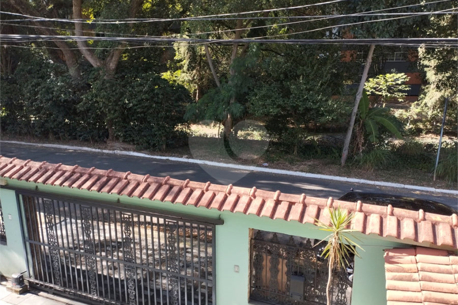 Sobrado à venda com 4 quartos, sendo 1 suíte, em Tremembé, São Paulo, SP