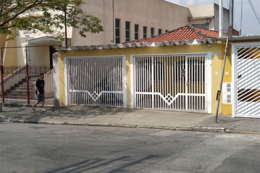 Casa Térrea à venda com 4 quartos, sendo 1 suíte, em Vila Medeiros, São Paulo, SP