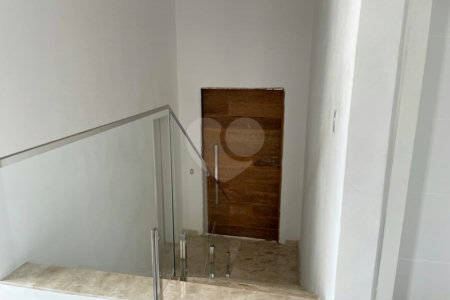 Casa à venda com 4 suítes em Suru, Santana de Parnaíba, SP