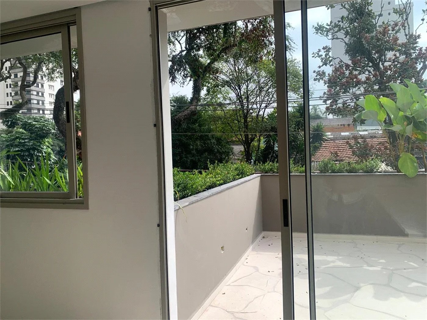 Apartamento à venda com 2 suítes em Vila Madalena, São Paulo, SP