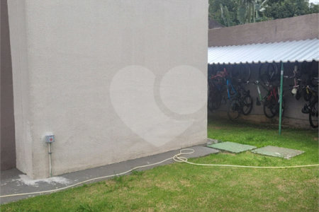 Apartamento à venda com 2 quartos em Vila Júlia, Poá, SP