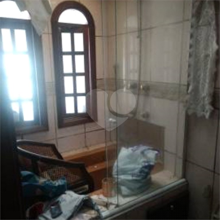 Sobrado à venda com 3 quartos, sendo 1 suíte,  em Vila Universitária, São Paulo, SP