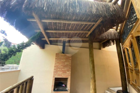 Casa em condomínio à venda com 4 quartos, sendo 3 suítes, em Jardim Vitória Régia, São Paulo, SP