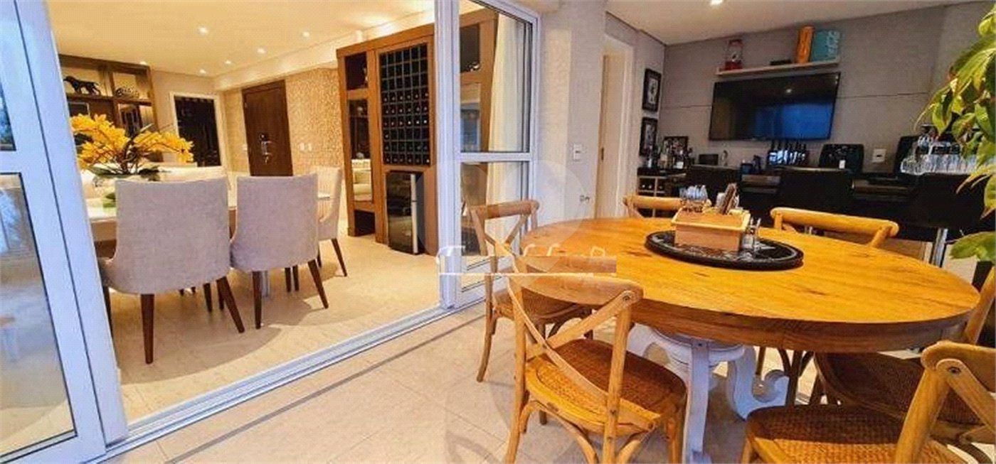 Apartamento à venda ou para alugar com 4 suítes em Santa Teresinha, São Paulo, SP