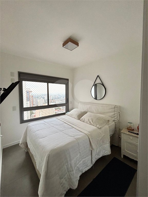 Apartamento à venda com 2 quartos, sendo 1 suíte,  em Vila Romana, São Paulo, SP