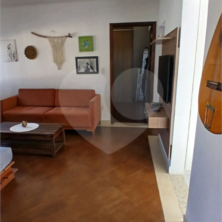 Casa à venda com 2 quartos em Conjunto Habitacional Ana Paula, Mogi das Cruzes, SP