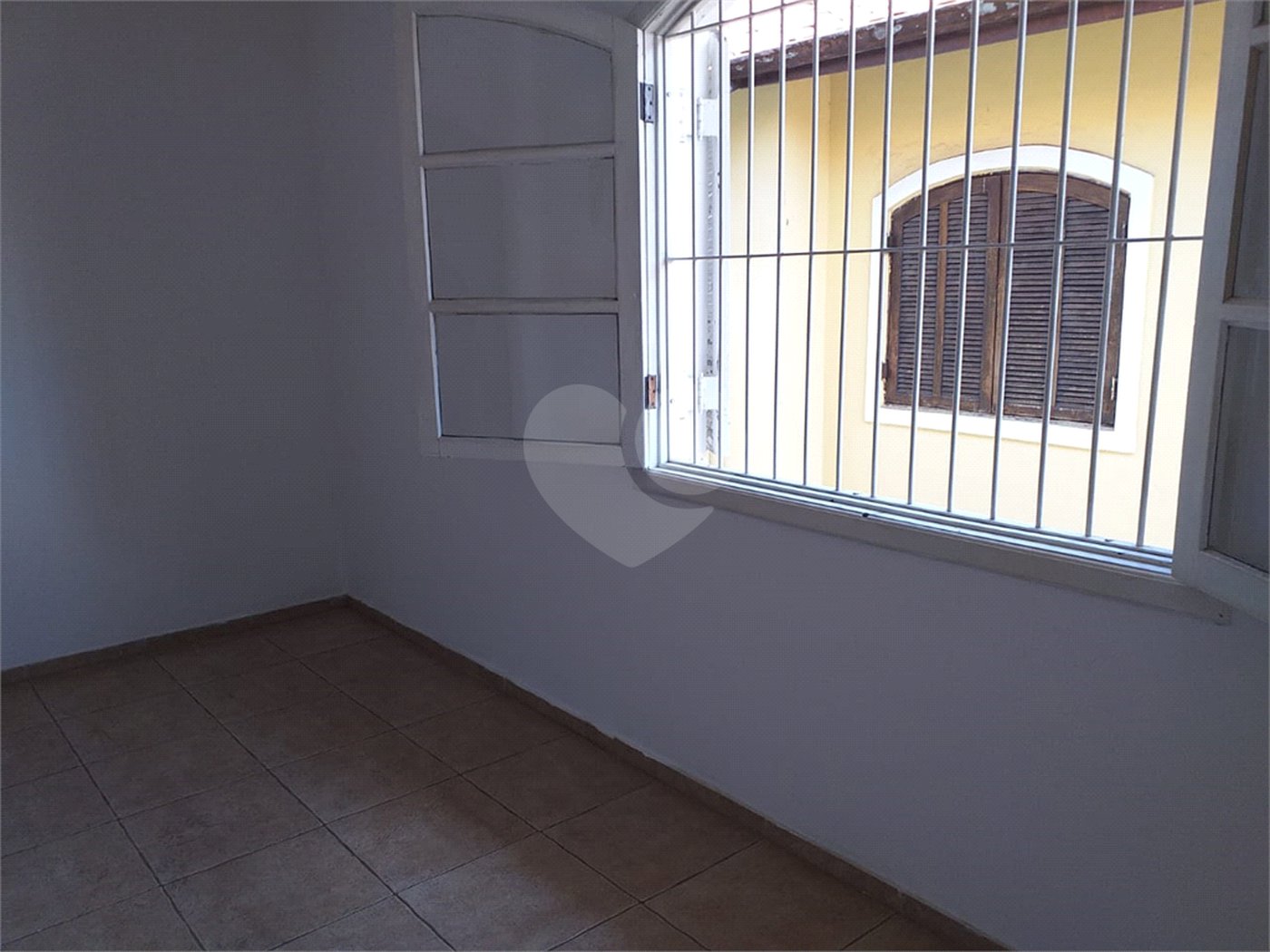 Sobrado à venda com 3 quartos, sendo 1 suíte, em Vila Gustavo, São Paulo, SP