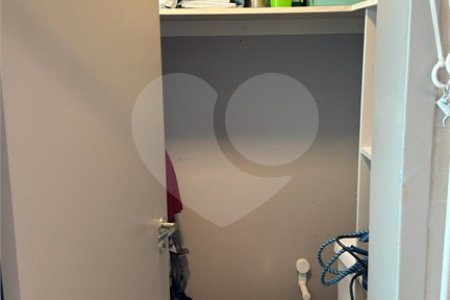 Apartamento à venda com 3 quartos, sendo 1 suíte,  em Jardim Paulista, São Paulo, SP