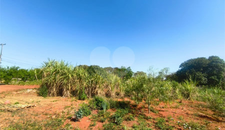 Terreno à venda em Vila Mazzei, Itapetininga, SP