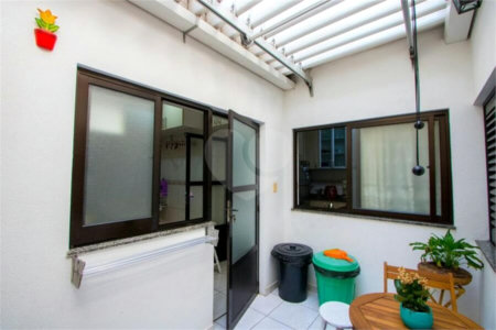 Apartamento à venda com 3 quartos, sendo 1 suíte, em Vila Assunção, Santo André, SP
