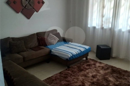 Casa à venda com 3 quartos em Sítio São José, Suzano, SP