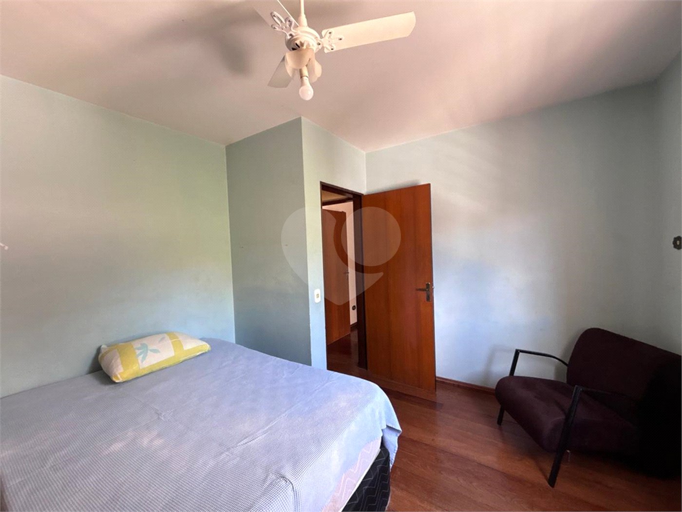 Casa à venda com 5 quartos, sendo 2 suítes,  em Jardim Maristela, Atibaia, SP