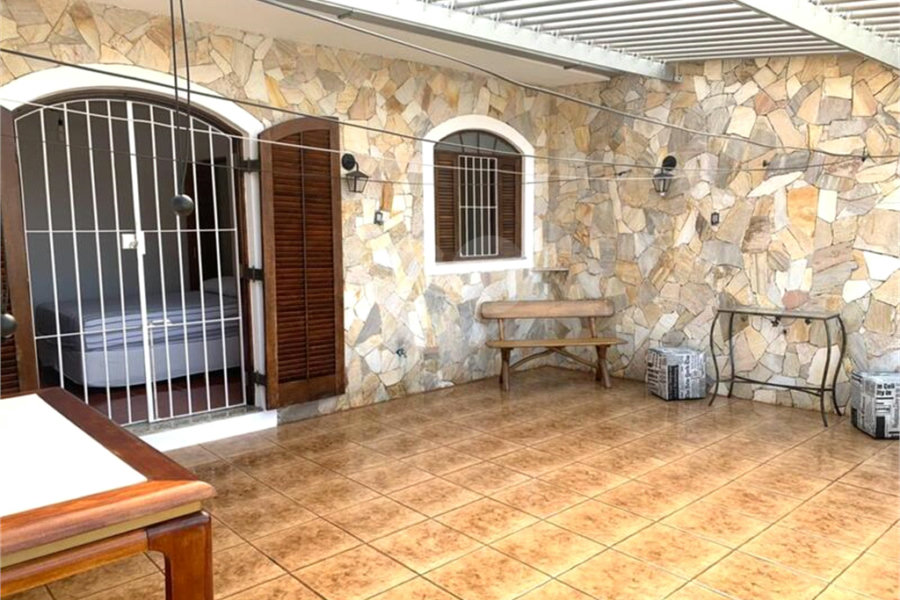 Sobrado à venda com 3 quartos, sendo 1 suíte, em Vila Nova Cachoeirinha, São Paulo, SP