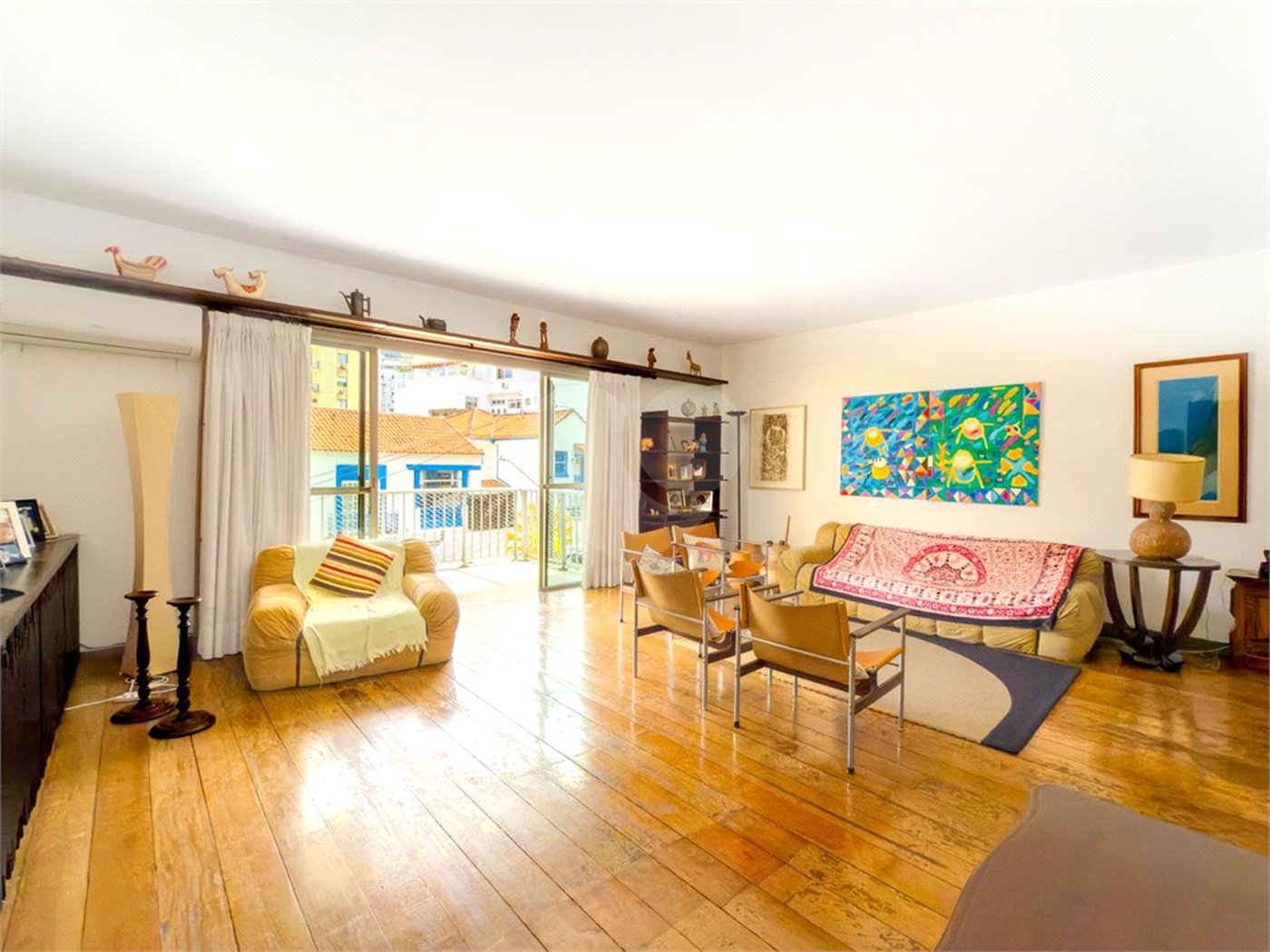 Apartamento à venda com 3 quartos, sendo 1 suíte,  em Lagoa, Rio de Janeiro, RJ