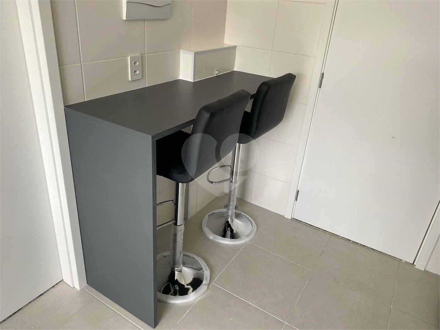 Apartamento à venda ou para alugar com 1 suíte em Barra Funda, São Paulo, SP