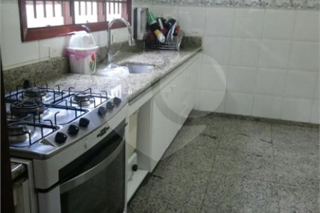 Casa para alugar com 4 quartos, sendo 2 suítes, em Campo Grande, São Paulo, SP