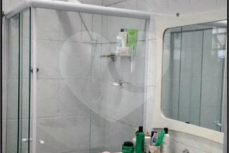 Casa à venda com 3 quartos, sendo 1 suíte,  no Centro, Poá, SP