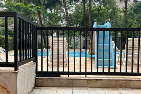 Apartamento à venda com 3 quartos, sendo 1 suíte,  em Jardim das Acácias, São Paulo, SP