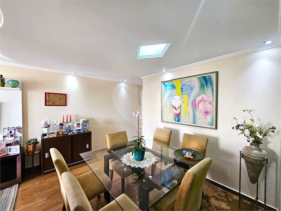 Apartamento à venda com 3 quartos, sendo 1 suíte, em Jardim Marajoara, São Paulo, SP