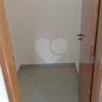 Casa à venda com 3 quartos, sendo 1 suíte,  em Loteamento Jardim Solares, Atibaia, SP