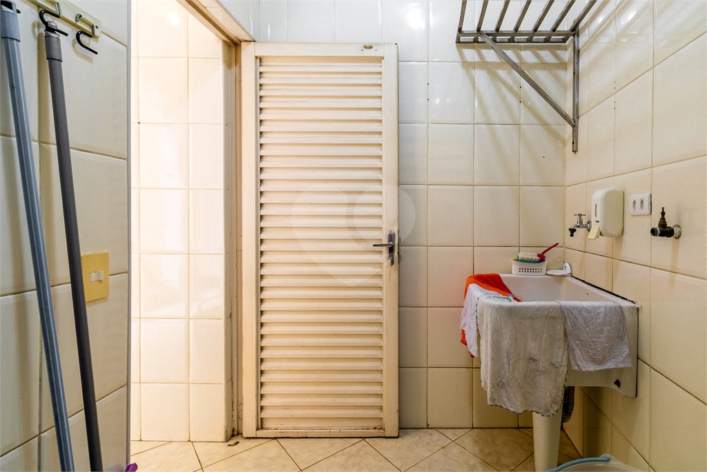 Casa à venda com 3 quartos, sendo 1 suíte, em São Judas, São Paulo, SP