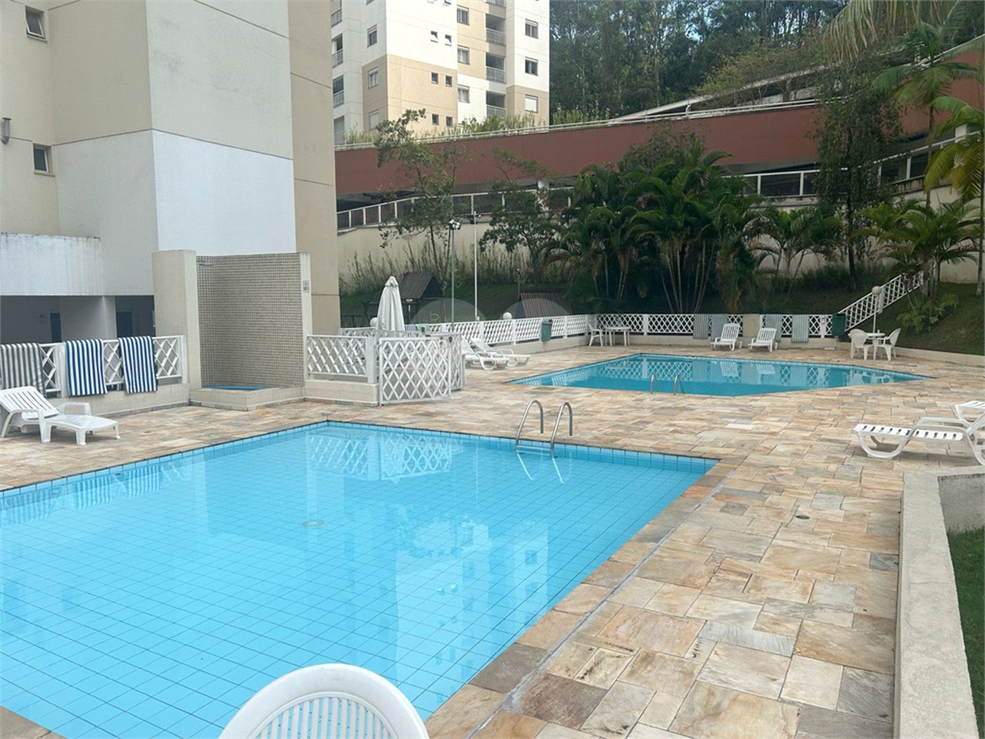 Apartamento à venda com 3 quartos, sendo 1 suíte,  em Vila Andrade, São Paulo, SP