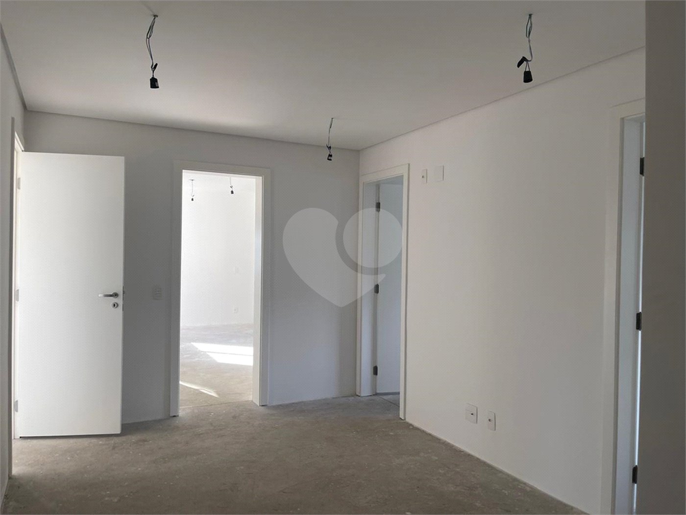 Apartamento à venda com 3 suítes em Campo Belo, São Paulo, SP