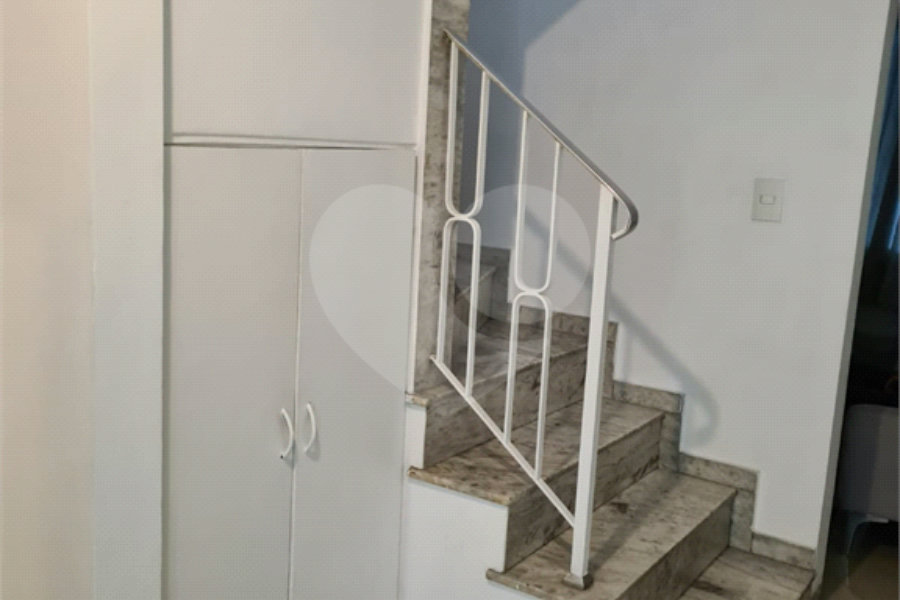 Sobrado à venda com 5 quartos, sendo 2 suítes, em Vila Guilherme, São Paulo, SP