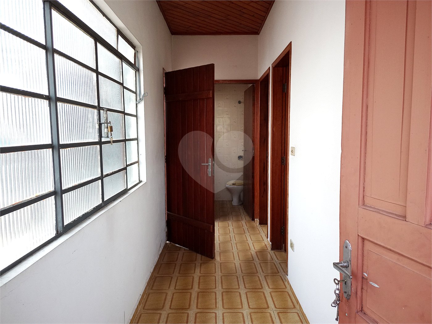 Sobrado à venda com 5 quartos em Horto, São Paulo, SP