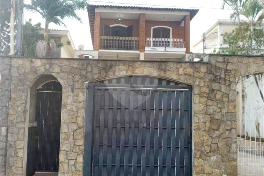 Sobrado à venda com 4 quartos, sendo 2 suítes, em Tucuruvi, São Paulo, SP