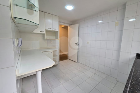 Apartamento à venda com 3 quartos, sendo 1 suíte,  em Tijuca, Rio de Janeiro, RJ