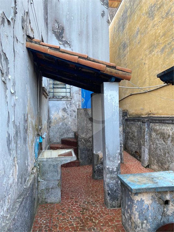 Casa à venda com 3 quartos, sendo 1 suíte, em Indianópolis, São Paulo, SP