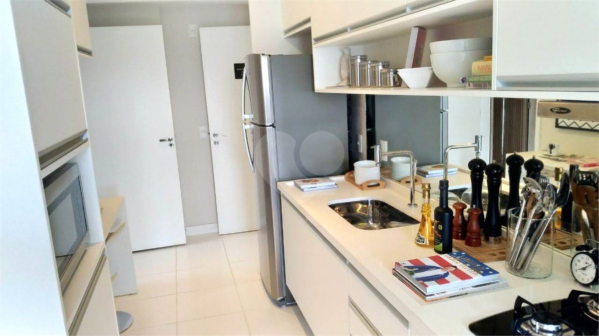 Apartamento à venda com 3 quartos, sendo 1 suíte, em Jardim Vazani, São Paulo, SP