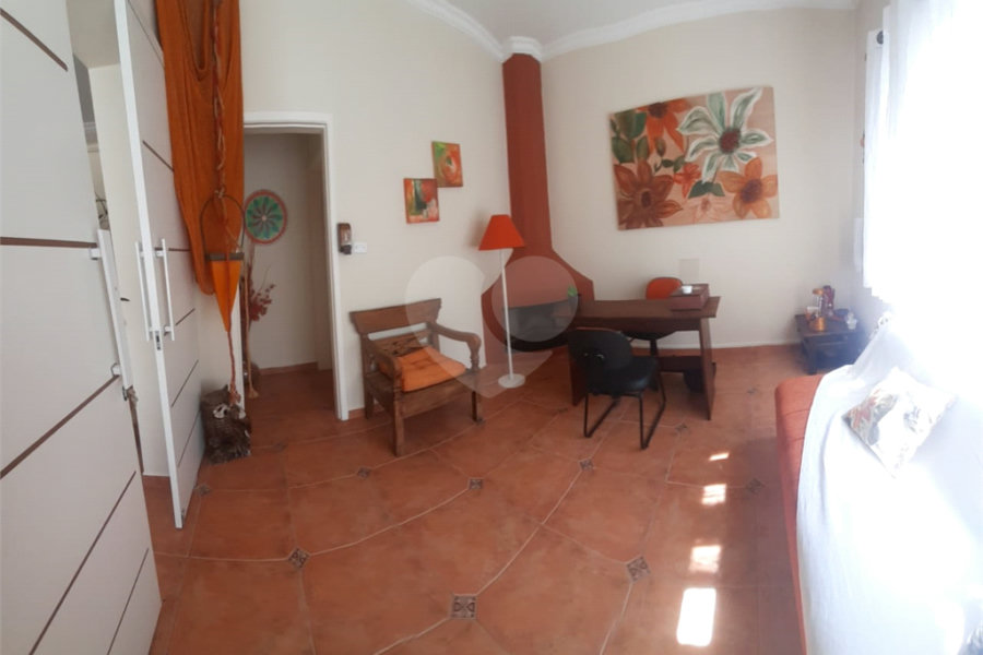 Sobrado à venda ou para alugar com 4 quartos, sendo 1 suíte,  em Santana, São Paulo, SP