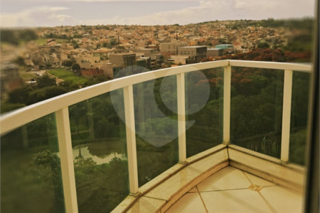 Apartamento à venda com 4 quartos, sendo 2 suítes,  em Vila Sfeir, Indaiatuba, SP