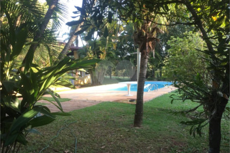Casa à venda com 5 quartos, sendo 3 suítes, no condomínio Recanto das Flores, Indaiatuba - SP