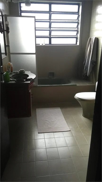 Casa Térrea à venda com 4 quartos, sendo 1 suíte, em Instituto de Previdência, São Paulo, SP