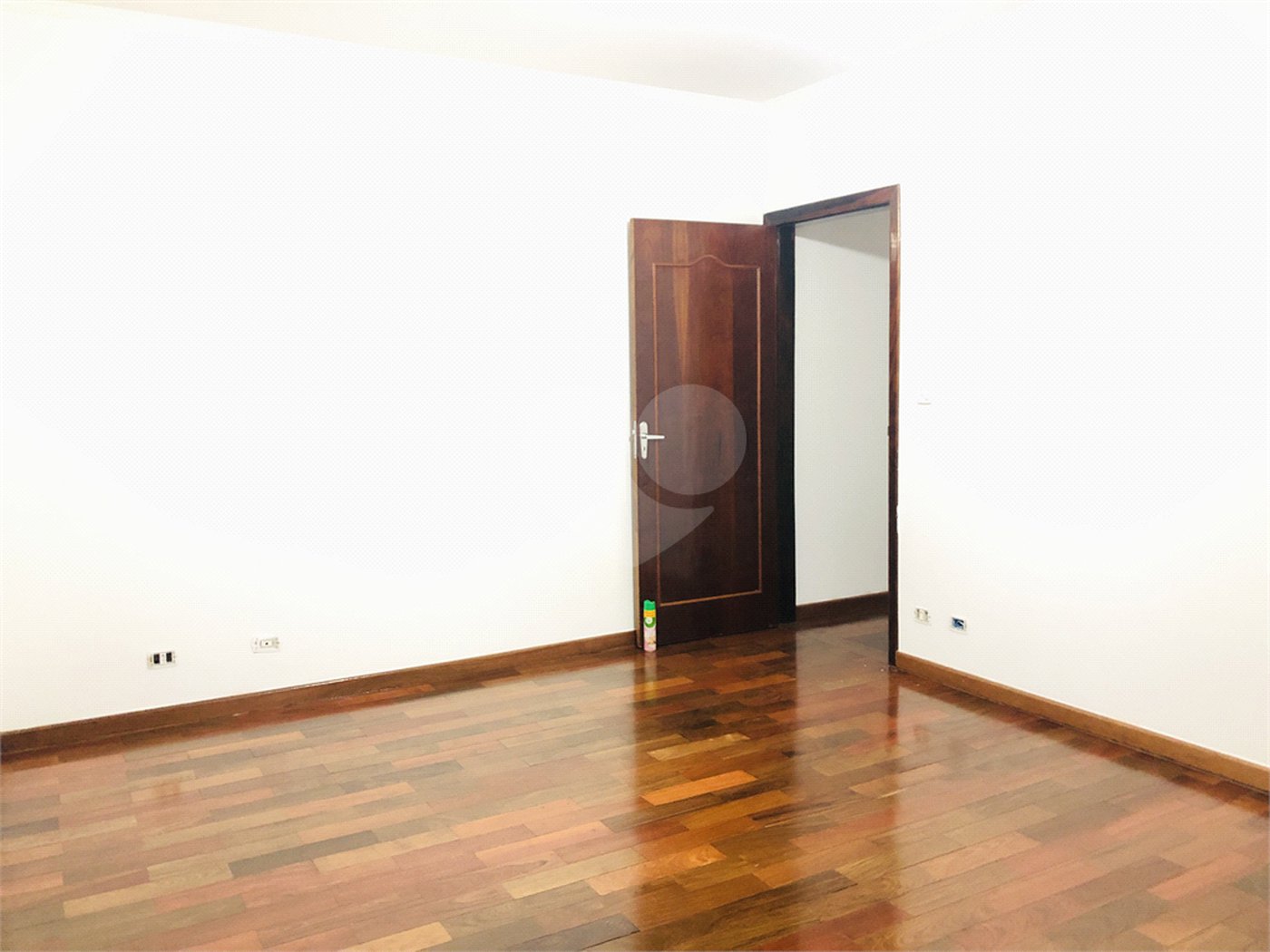Sobrado à venda com 3 quartos, sendo 1 suíte, em Santana, São Paulo, SP
