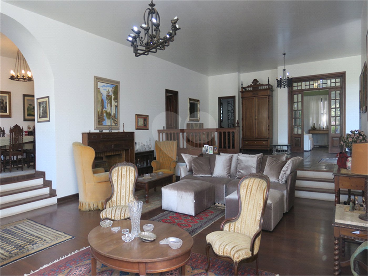 Casa à venda com 5 quartos, sendo 1 suíte, em Jardim Guedala, São Paulo, SP
