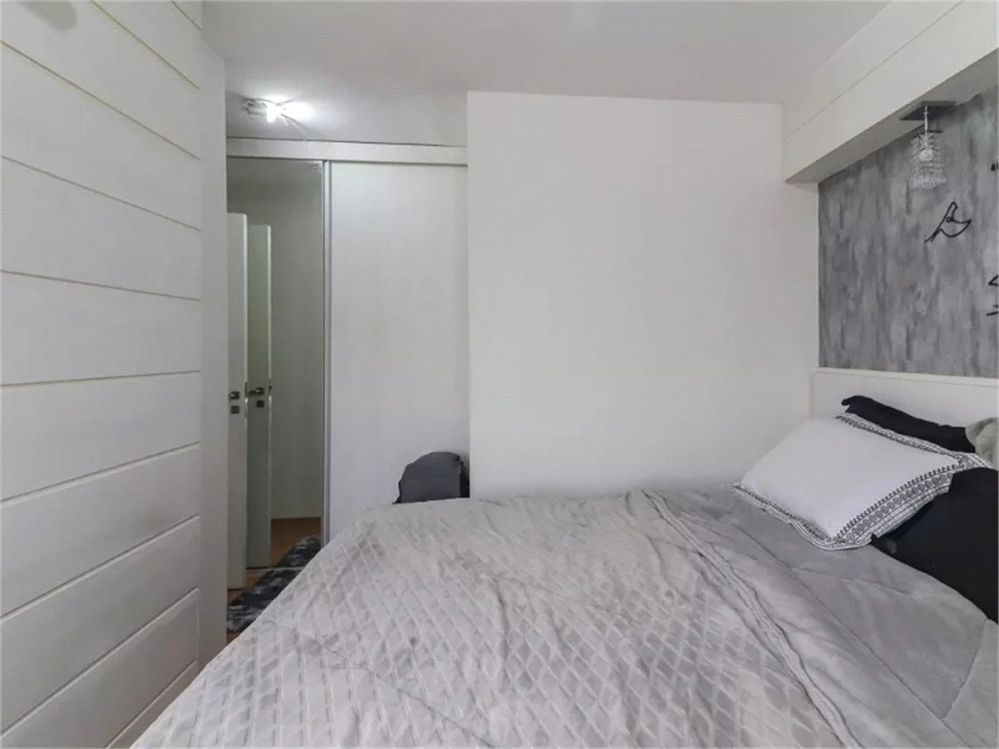 Apartamento à venda com 3 quartos, sendo 1 suíte,  em Vila Polopoli, São Paulo, SP